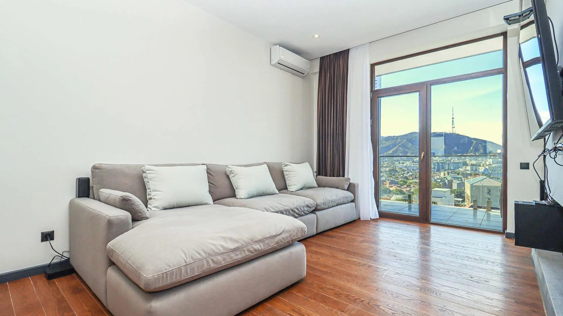 Stylish 3Br Duplex In Avlabari - By Wehost Lejlighed Tbilisi
